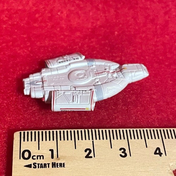 Star Trek Starfleet Legends Miniature Hallmark Ornaments - Picture 12 of 15